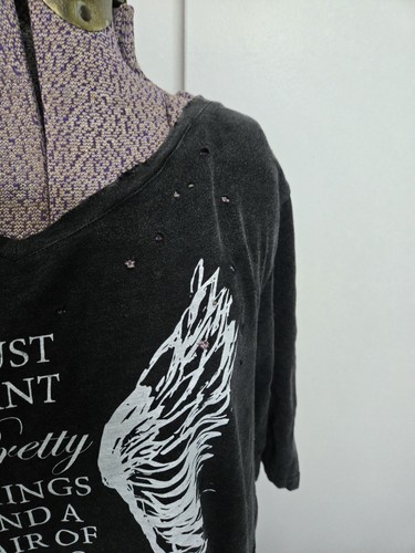 Una rara maglietta grafica nera Bird Distressed ali spacchi sui lati taglia piccola media - Foto 4 di 13