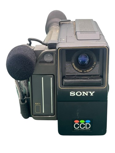 Grabadora de cámara de video Sony Video 8 Handycam CCD-M8U negra de 8 mm de colección - Imagen 3 de 8