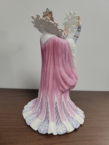 1987 Lenox THE SWAN QUEEN Legendary Princesses Porcelain Figurine - Picture 4 of 7