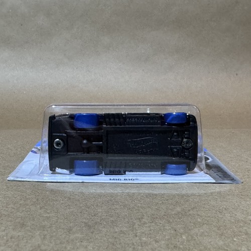 Mattel Hot Wheels Super Chromes 2015 3/10 Mig Rig Treasure Hunt 38/250 - Imagen 5 de 7