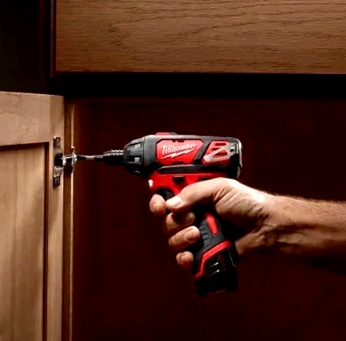 Milwaukee M12BSD-0 12V Sub Compact Screwdriver (Body Only) - Picture 4 of 7