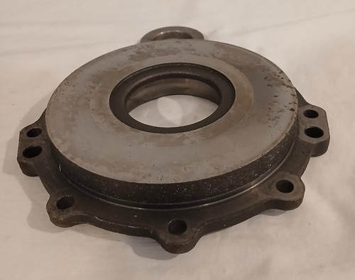 Placa de cubierta de freno John Deere - LVU801538 - NUEVA. antiguo stock de estantería. Envío gratis - Imagen 2 de 10