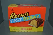 (18) REESE'S FAST BREAK Milk Chocolate/Peanut Butter/Nougat, King Size, 3.5 6/26