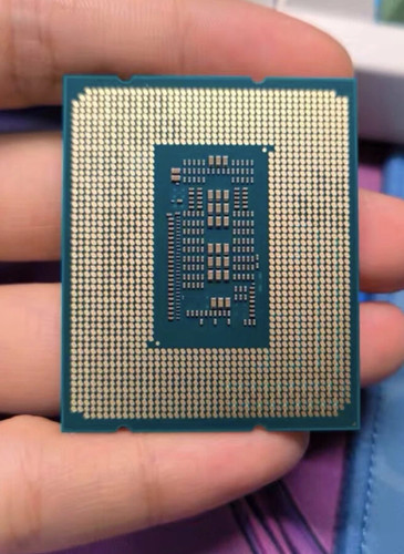 Intel Core i7-12700KF 2.70-3.60GHz 12-Core 12th Gen LGA1700 25MB Desktop CPU - Picture 2 of 5