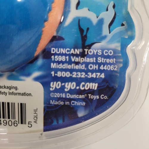 Duncan Splash Attack Water Skipping Ball -   2.5" blue Ball - Picture 3 of 4