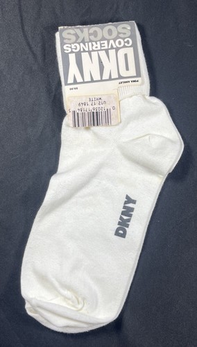 DKNY Coverings Socks Size 9-11 Pima Cotton Vintage White NWT 1992