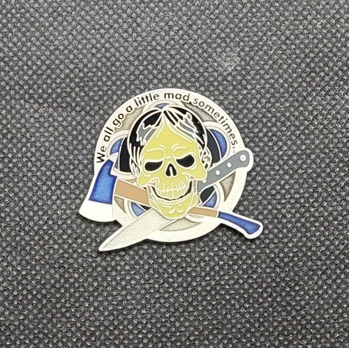 2018 Friends of MOGA Gone Mad Event Geocoin Silver Blue TRACKABLE UNACTIVATED - Picture 1 of 2