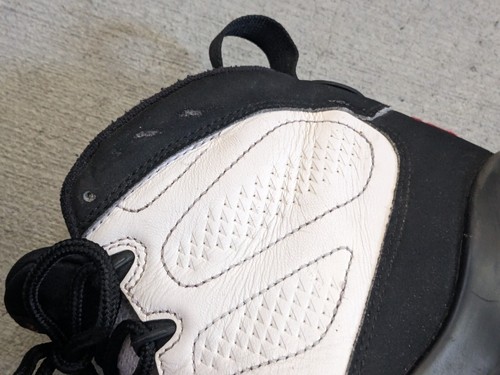 Size 10.5 - Jordan 9 Retro space jam 2016 - Picture 9 of 16