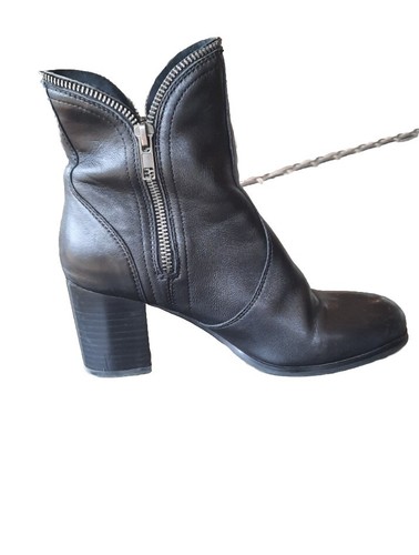 Jo Mercer Black Leather Ankle Boots In VGC size 5 - Picture 5 of 5