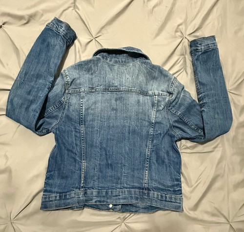Joe Fresh Women Blue Denim Jacket Size Medium Long Sleeve Button Down - Picture 14 of 16