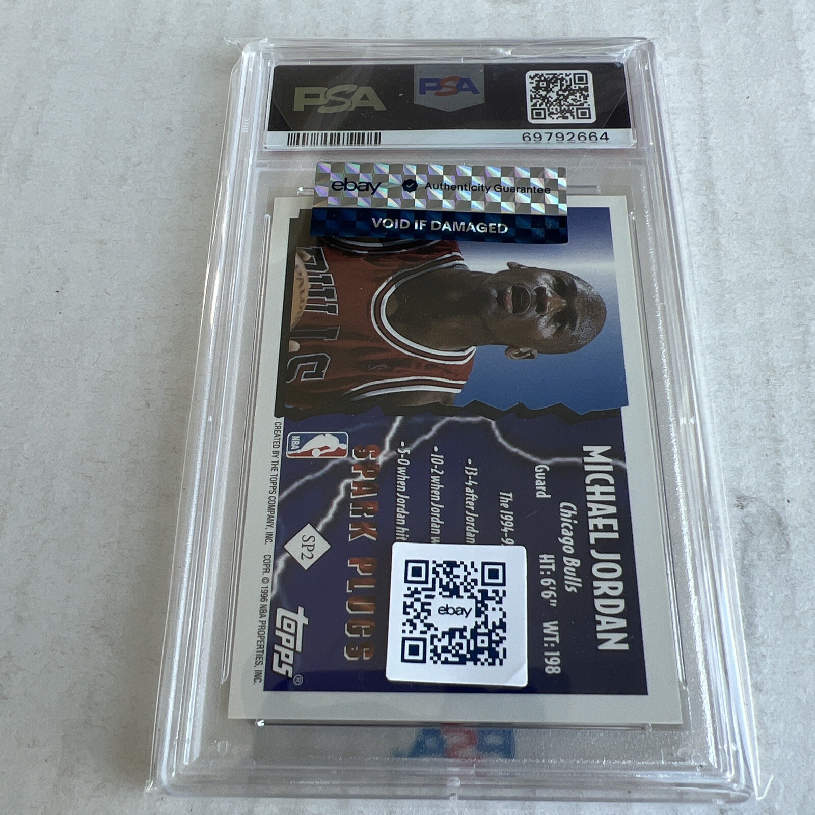 1995-96 Topps Basketball Michael Jordan Spark Plugs Foil Insert #SP2 PSA 10 - Photo 2 sur 2