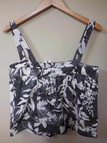 Neu mit Etikett $ 78 HD Paris ANTHROPOLOGIE gr Motiv Laurel TOP 10 - Bild 7 von 7
