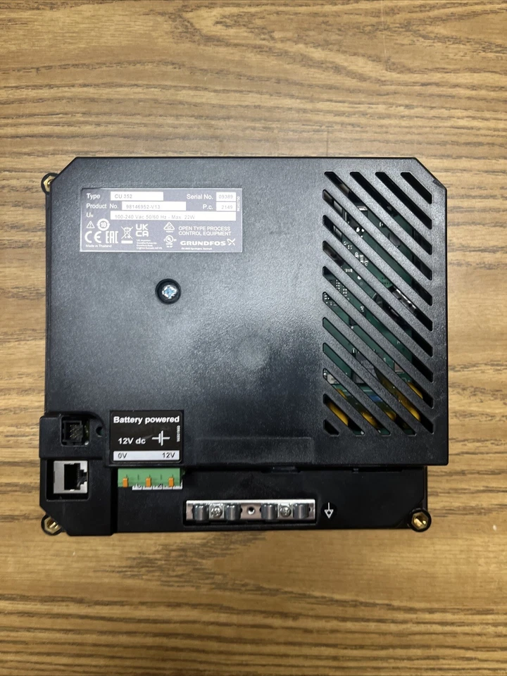 Controlador multibomba GRUNDFOS CU-352 Foto 2 de 4