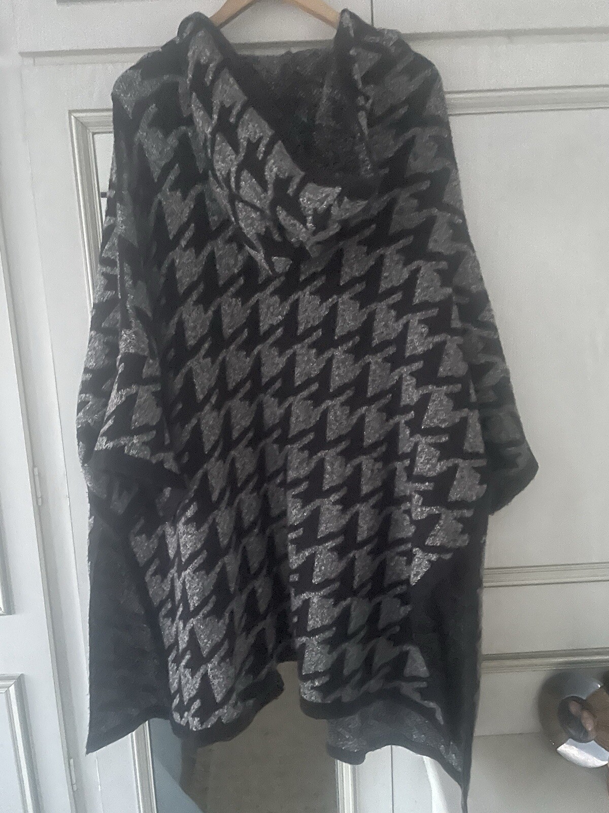 Picture 4 of 6