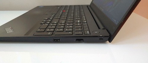 Lenovo ThinkPad E15 Gen 2 15,6 pollici i5-1135G7 16 GB RAM 512 GB NVME Win 11 Pro - Foto 4 di 7