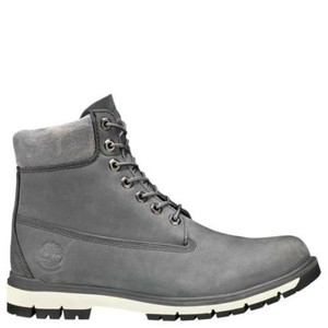 dark gray timberlands