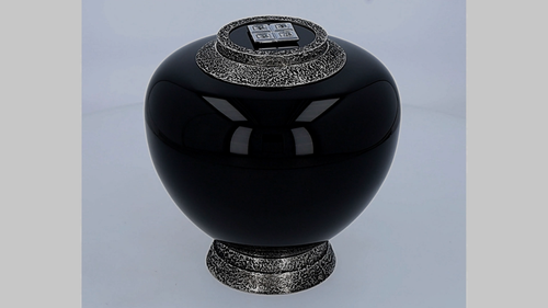 Esclusiva urna funeraria nera in vetro con cristalli Swarovski per adulti - Video 1 of 1