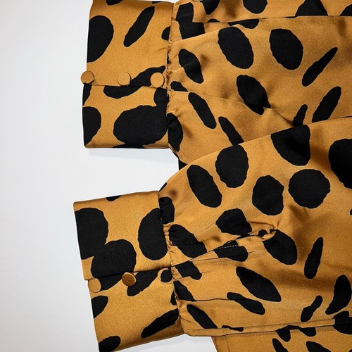 J Crew Top XS Womens Leopard Satin Ruffle Long Sleeve Blouse Silky Satin Feel - Bild 10 von 11
