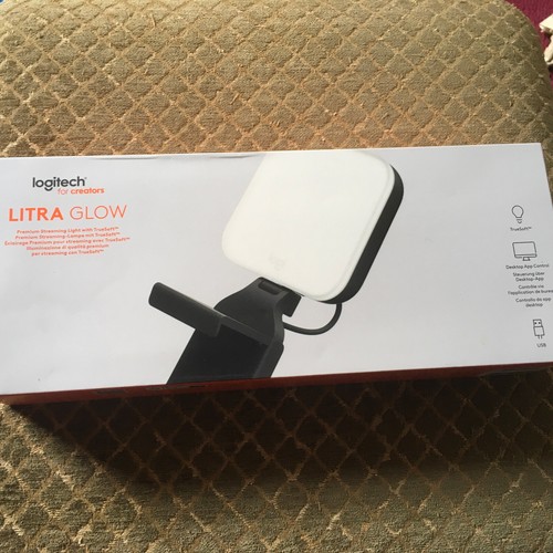 Logitech Litra Glow | Premium Streaming Light with TrueSoft - For Creators - 第 1/1 張圖片