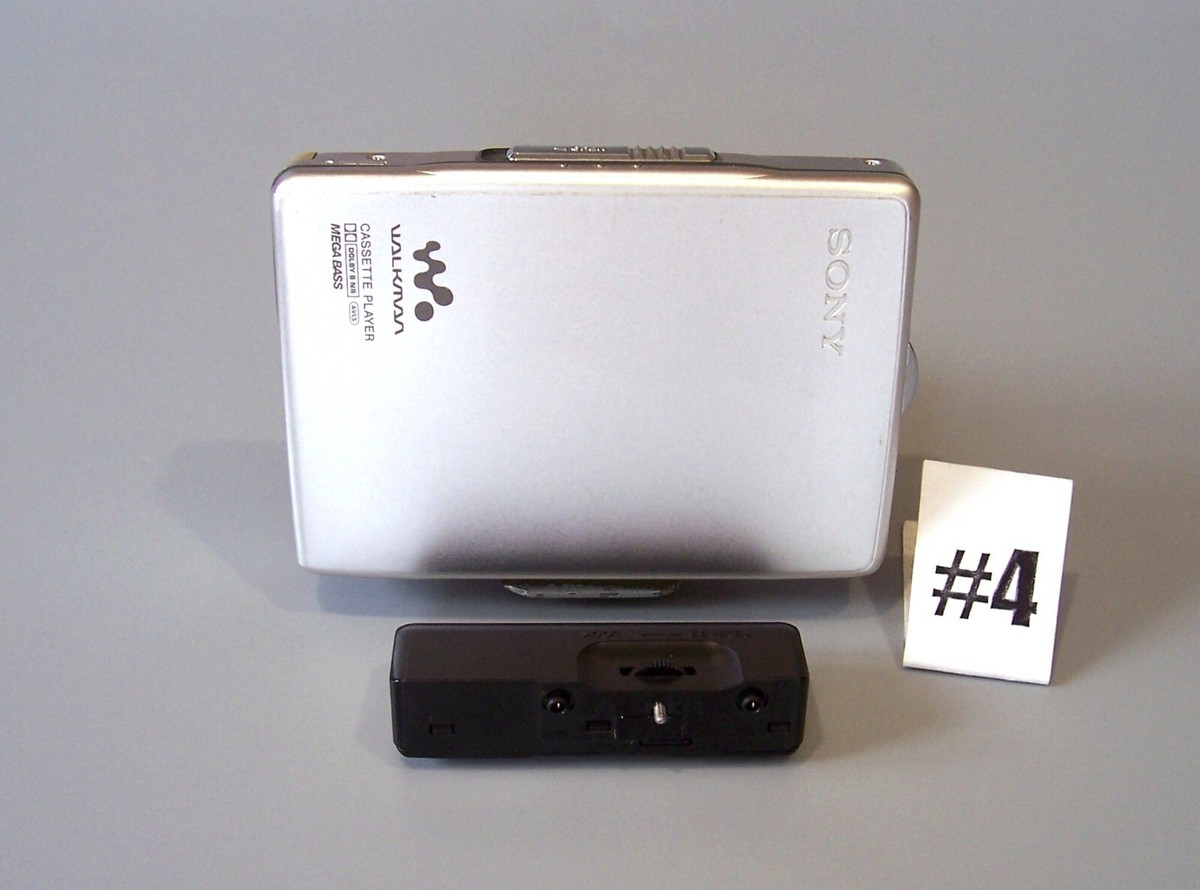 SONY WM-EX921 MEGA BASS Personal Cassette Player AA battery pack Full Working #4