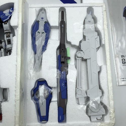 Metal Build Bandai Gundam Exia (Exia Repair III) GN-001 - Picture 13 of 19