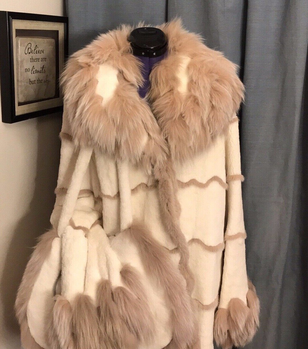 Davide' Furs NEW YORK fashion chinchilla/fox fur coat and handbag