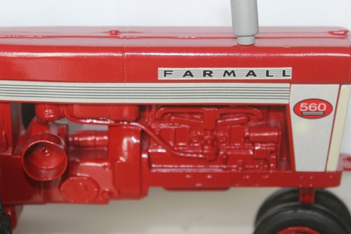Case IH 560 Farmall 1958 NF Fast Hitch 1/16 - Picture 8 of 14
