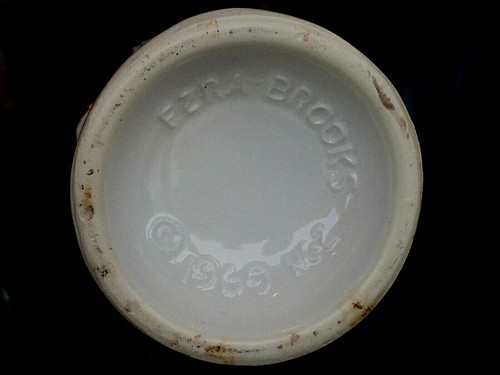 VINTAGE 1969 FZRA BROOKS LIQUOR WHISKEY LADY BOTTLE WITH POKER CARDS 16.25"H - Picture 6 of 10