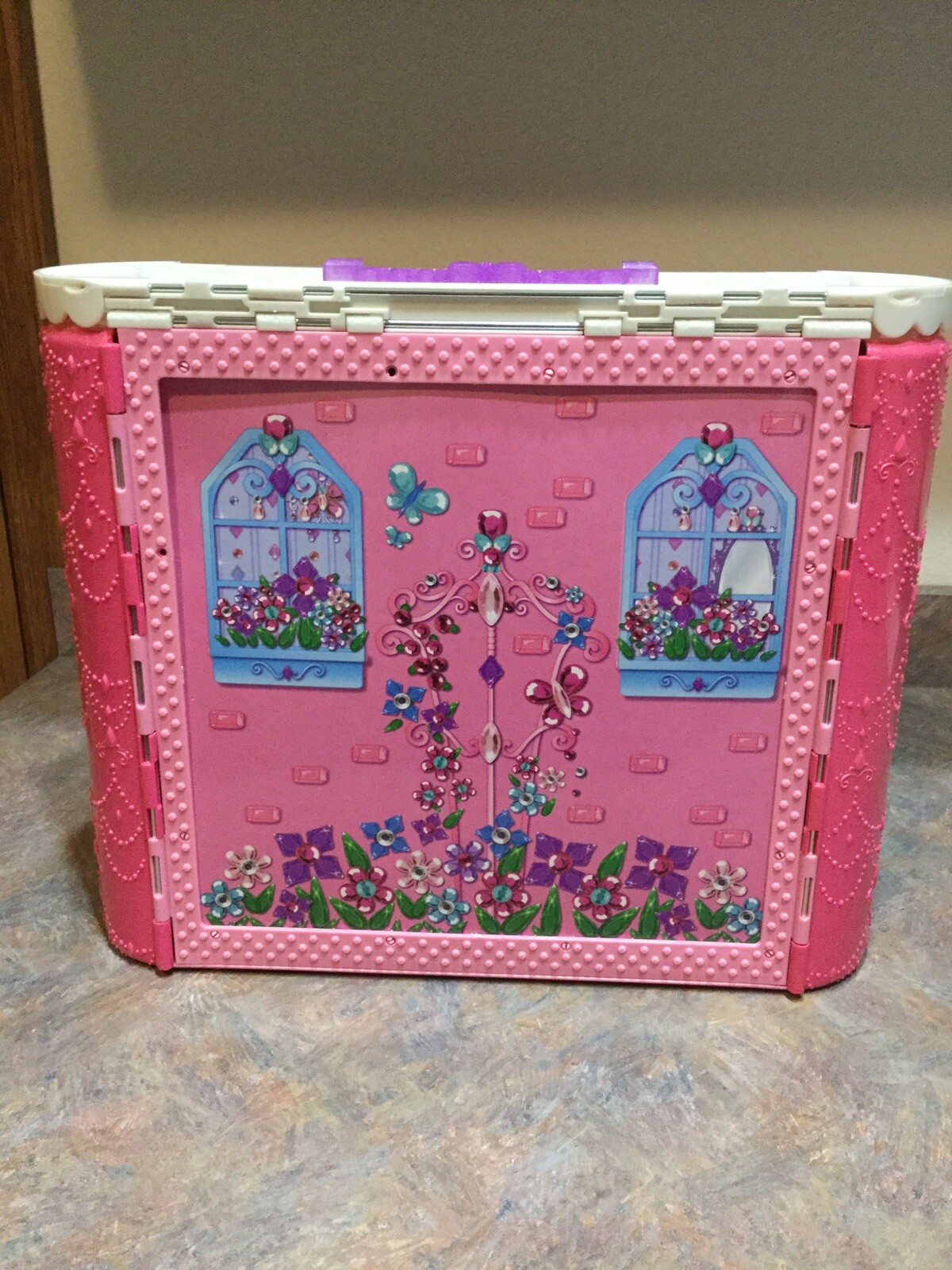 Picture 3 of 12