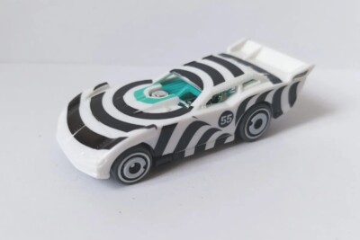 Hot Wheels 1:64  2020 Maximum Leeway zebra ''Speed Blur'' GTN45 lose Mint