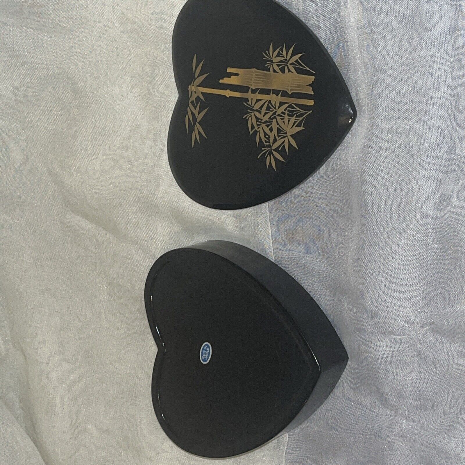 Picture 2 of 3