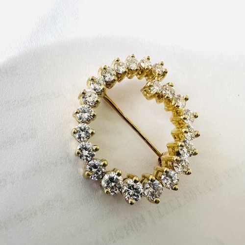 Eternity Circle Pin 2.17 Carats F-G VS Diamond 18k Yellow Gold Brooch Signed - Picture 12 of 14