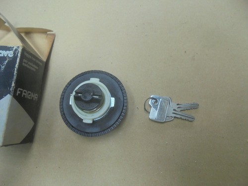 TAPPO SERBATOIO benzina TALBOT SOLARA 1510 TAGORA SIMCA HORIZON - Foto 2 di 3
