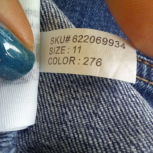 Hollister Nieten Midi Denim Shorts-Größe 11-roher Saum-mittlere Waschung-4" Schrittlänge - Bild 8 von 8