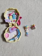 Shopkins SPK Lil' Secrets Shoppies Locket Playset Mini Bakery Moose 3 pc Collect