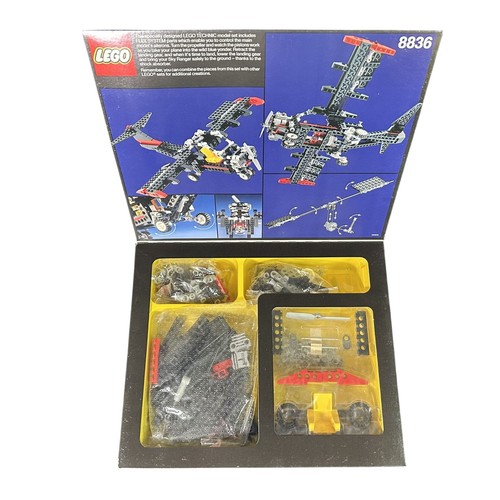 Vintage LEGO Technics SKY RANGER 8836 Brick Model OPEN-BOX 1993 - Picture 4 of 9