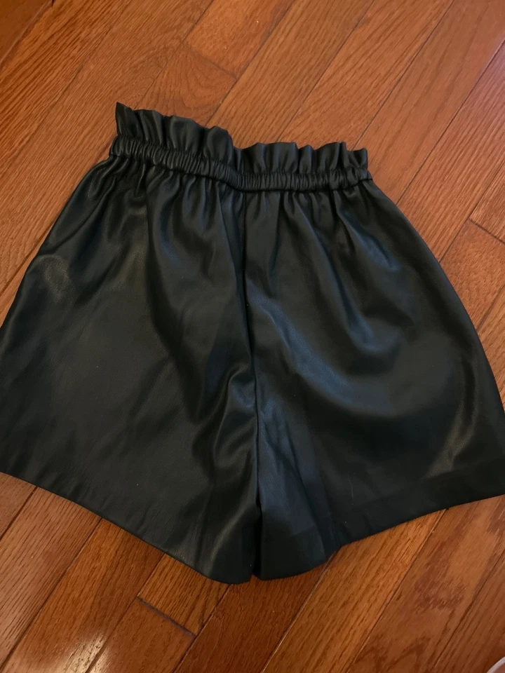 Mini Molly by Molly Bracken niñas cuero verde oscuro look pantalones cortos talla 12 Foto 4 de 4