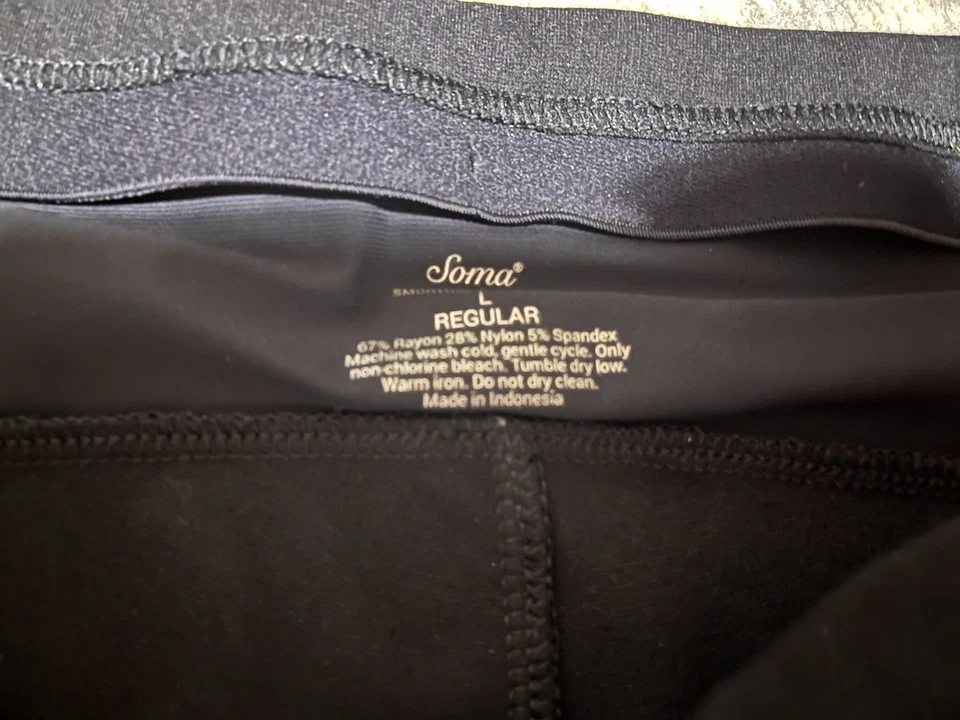 Pantalones de vestir para mujer Soma Pull On negros talla grande regular elásticos Foto 4 de 4