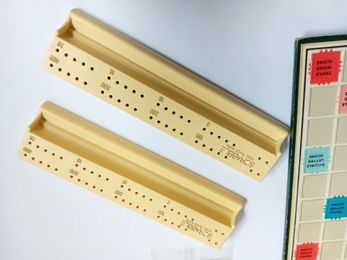 Vintage 1973 Scrabble Deluxe Board Game Very Good Condition Complete FREE P&P - Picture 4 of 13