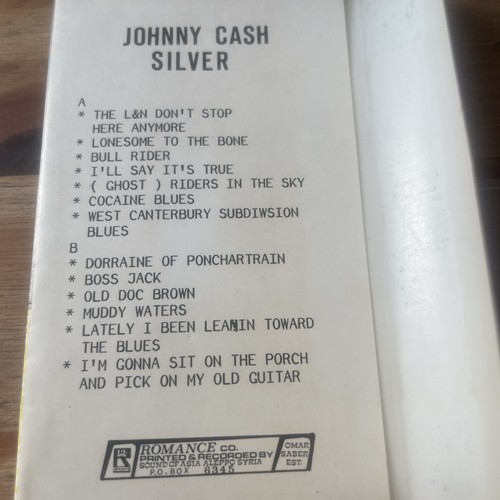 Johnny Cash Silver Cassette Tape S.A 2261Good Condition - Foto 2 di 4