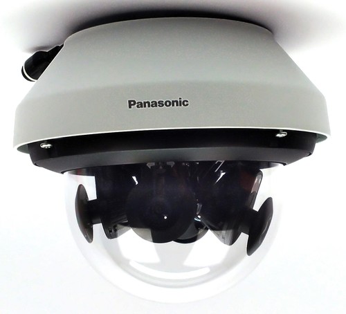 Panasonic WV-X8571N i-PRO Network Security Camera Extreme 33 MP Multi-Sensor - Picture 2 of 5