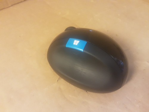 Souris ergonomique sans fil Microsoft Sculpt modèle : 1560 noire sans dongle - Photo 3/8