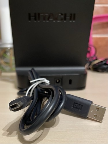 Hitachi Life Studio 1 TB external 3.5” hard drive USB 2.0 - Picture 4 of 9