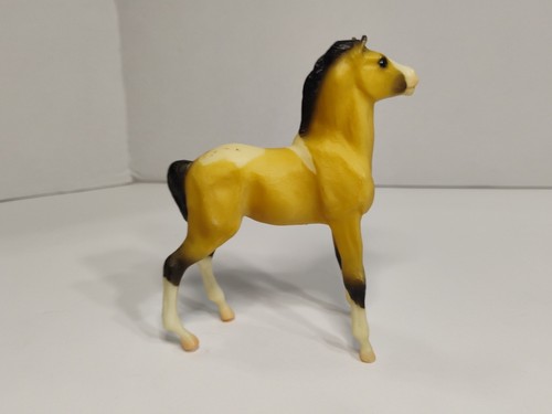 De colección Breyer Reeves 4.5" X 4" Spirit Stallion Of The Cimarron Storm Foal - Imagen 3 de 7