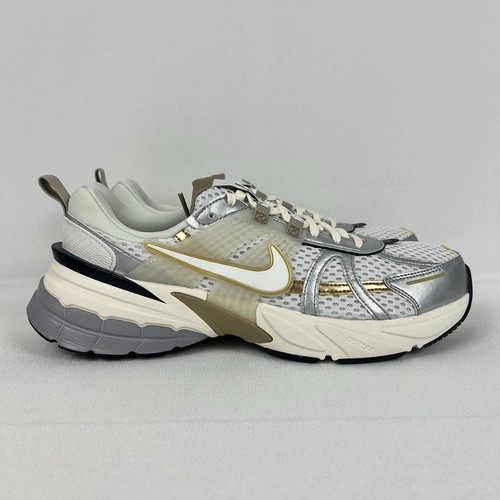Nike V2K Run White Khaki Gold Shoes HJ7245 100 Women's Size 12 / Men’s 10.5 - Picture 6 of 10