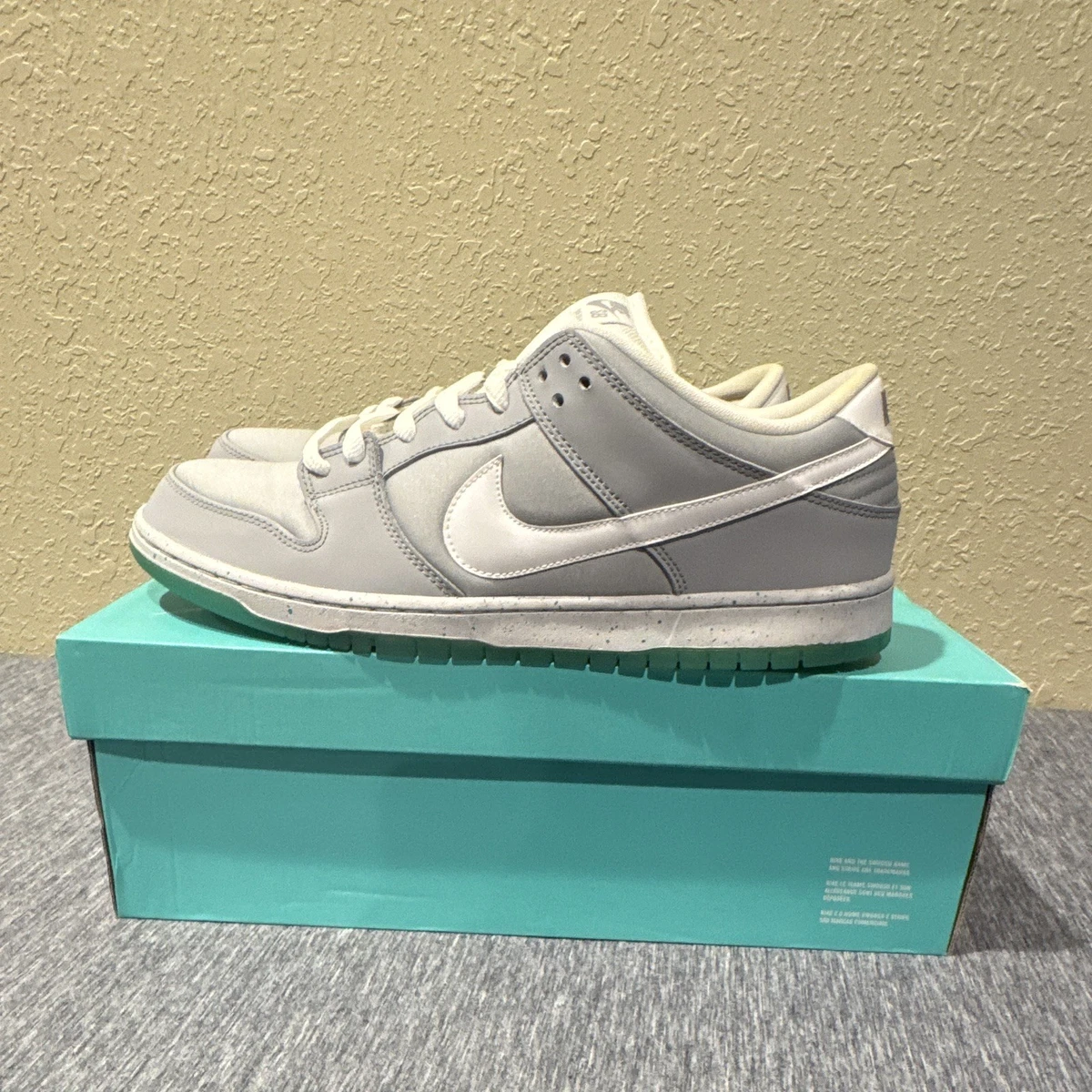 Preços baixos em Nike SB Dunk Low Marty McFly | eBay