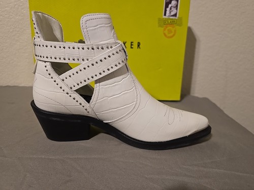 TED BAKER Celania White Croc Embossed Western Boots 👢!! Women's Size US 7M !! - Picture 6 of 14