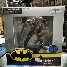 Diamond Select Toys : Batman DCEASED Action Figure (M.I.C)