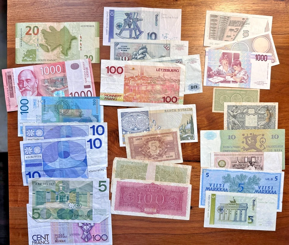 Lote de 24 billetes europeos, circulados, algunos grado superior #382 Foto 2 de 2