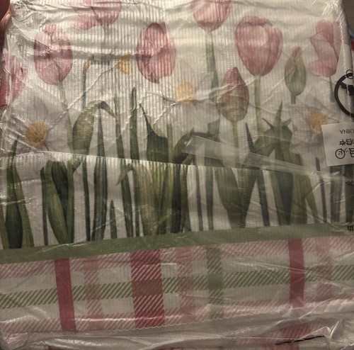 Tulip Buffalo Plaid Flowers Spring Kitchen Towels Dish Towels, 18x26 Inch -2 Pk - Picture 2 of 3